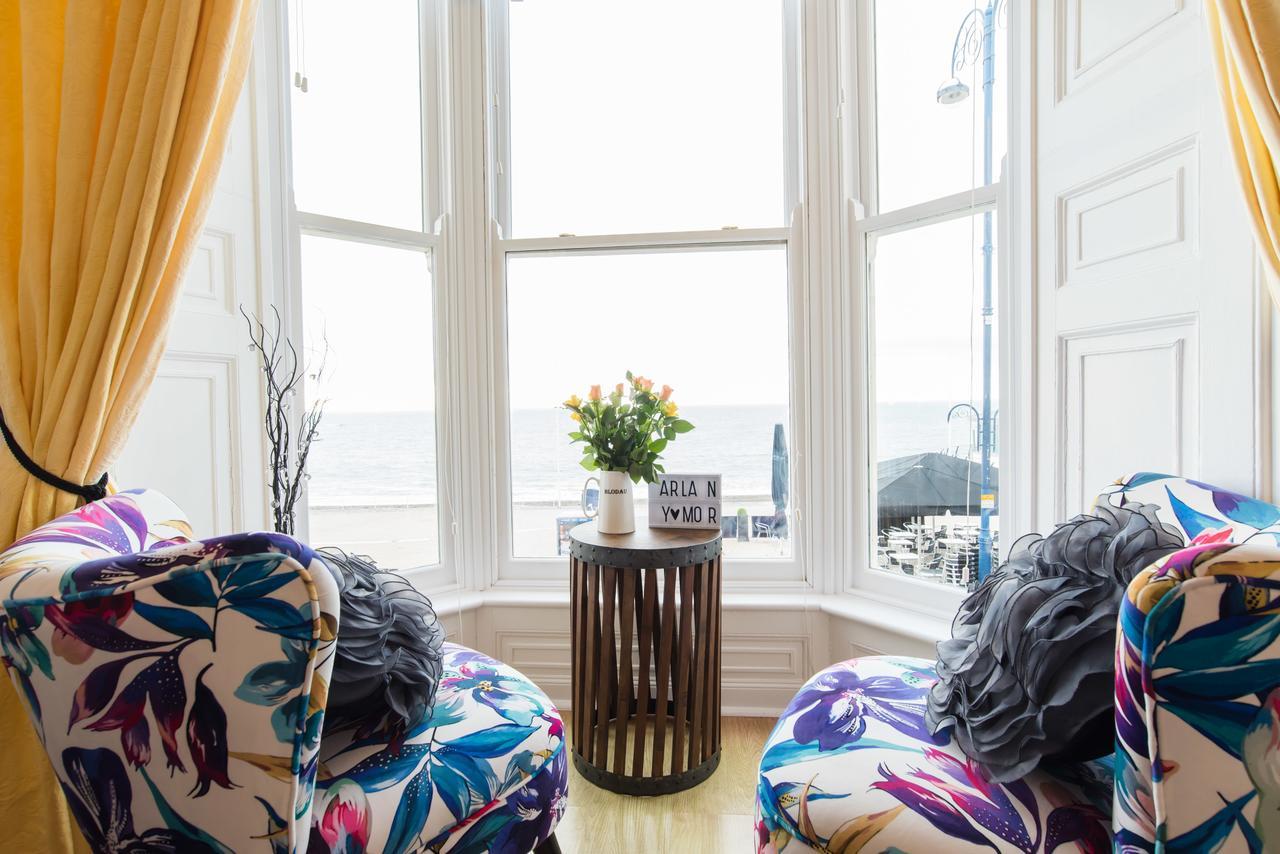 Sea View Ar Lan Y Mor Luxury Apartment Aberystwyth Bagian luar foto